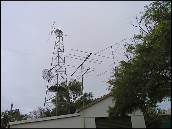 VK6WG antenna farm